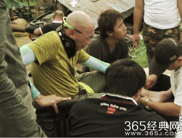 湄公河行动导演是谁 湄公河导演为什么会被毒蜈蚣咬