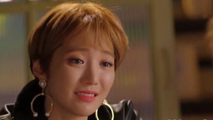 她很漂亮闵夏莉真的离开了吗  闵夏莉最后回来了吗