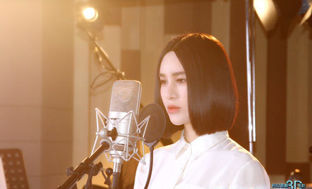 电影被不可思异的主题曲是什么 不可思异的主题曲是谁唱的