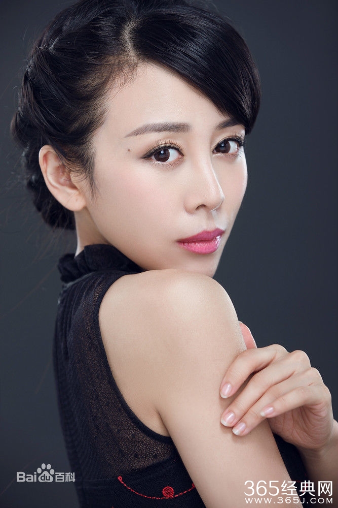 大秧歌春草是谁演的