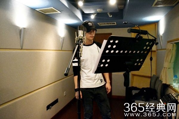 电影冰河追凶的主题曲是什么 主题曲的演唱者是谁