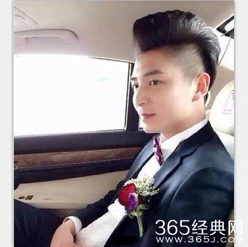 新闻哥：比我帅还是差那么一点。2015.11.02