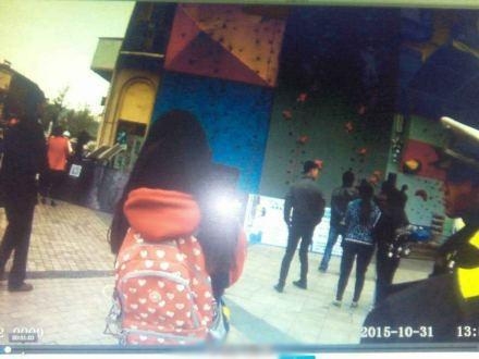 新闻哥：比我帅还是差那么一点。2015.11.02