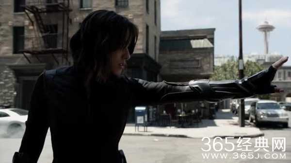 神盾局特工第三季西蒙斯为什么要离开