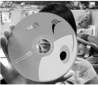 小学生家长偷录下班主任29次爆粗谩骂学生班主任