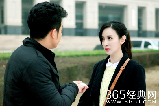 张萌三个奶爸演绎坏女人遭骂 致北漂的一封信引发共鸣