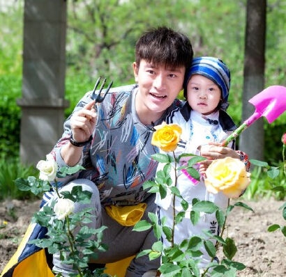 贾乃亮甜馨小亮亮搞笑头条君是哪一期