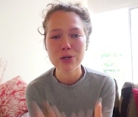 新闻哥：你们家乡开始下雪了吗？2015.11.06