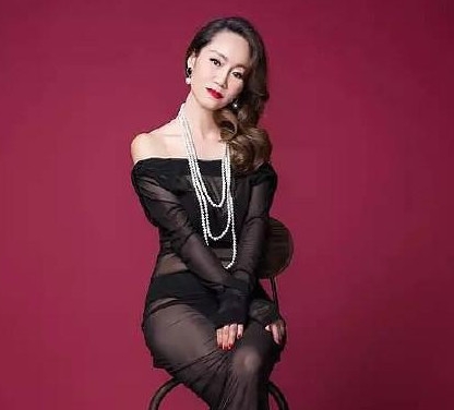 新闻哥：你想要什么颜值的丈母娘！2015.11.09