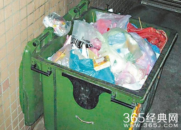 台中11月大女婴惨遭母亲分尸