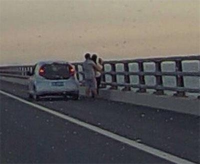 新闻哥：光棍节都收到什么礼物？2015.11.11