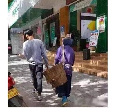 新闻哥：光棍节都收到什么礼物？2015.11.11