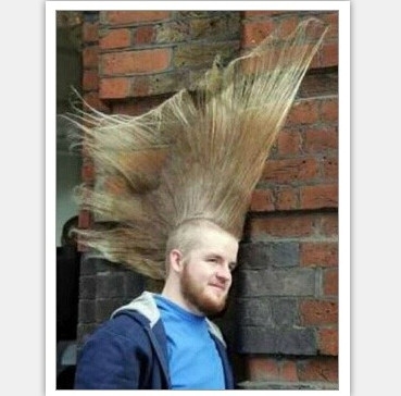 新闻哥：今天你们的钱包还丰满吗？2015.11.12