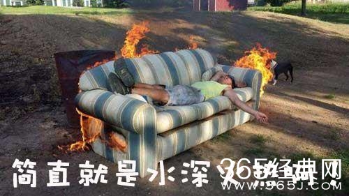 新闻哥：今天你们的钱包还丰满吗？2015.11.12