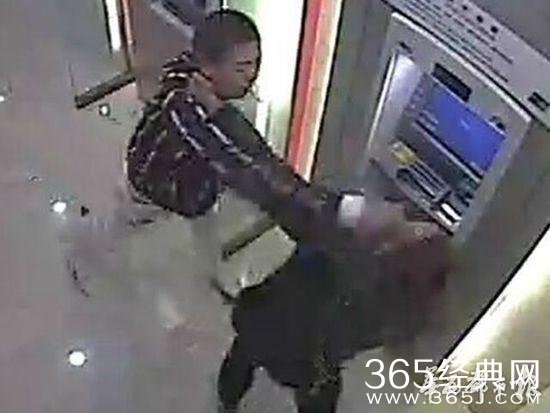 新闻哥：世界杯国足要等到2022年！2015.11.18