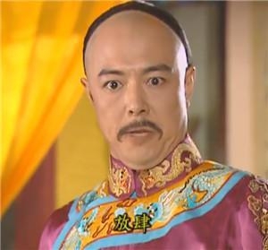 新闻哥：婆婆喜欢二女侍一夫。2015.11.20