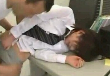 日本东京小学教师拍摄儿童裸照被捕