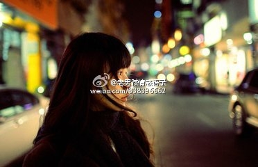 早安心语：想和你一起坐公交，回味在后排嬉笑怒骂的时光。2015.11.25