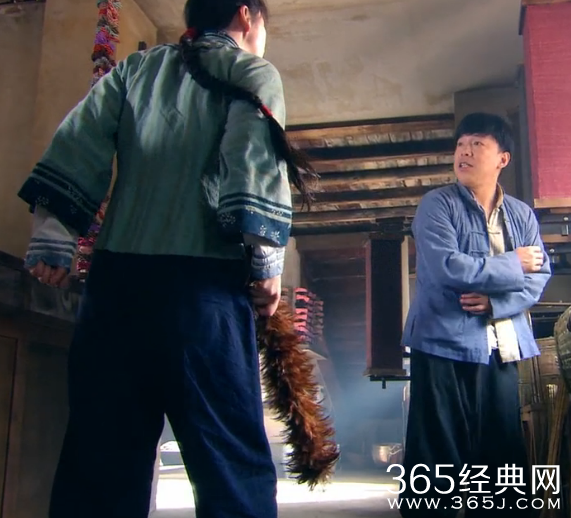 青岛往事第12集剧情介绍