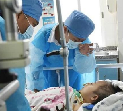 他走了却救了5个人