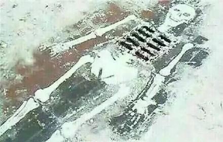 新闻哥：妻子和前任告别青春！2015.11.27