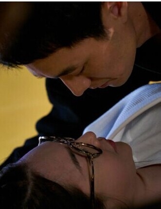 Oh My Venus苏志燮申敏儿吻戏是第几集