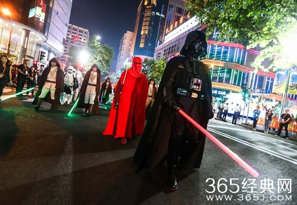 星球大战：原力觉醒影评