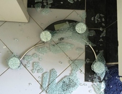 新闻哥：2015年的最后一个月！2015.12.01