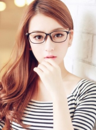 郭富城晒牵手照公布新恋情 女方为小其23岁嫩模