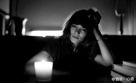 早安心语：有时候折腾一下只为了证明自己的重要性，如果你懂。2015.12.02