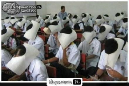 新闻哥：办婚宴保证不离婚！2015.12.02