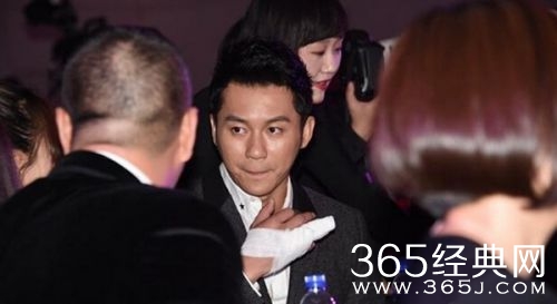 李晨受伤范冰冰心疼