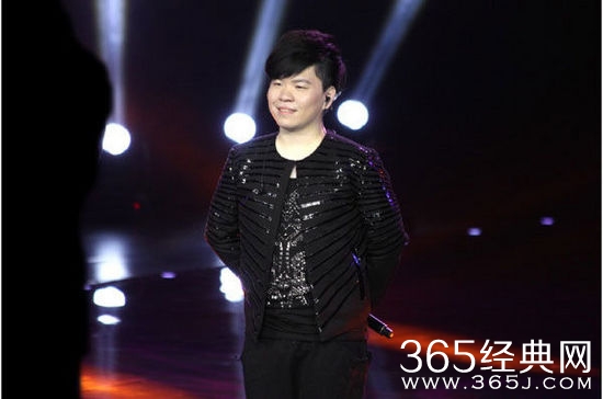 中国之星常石磊歌声与微笑视频