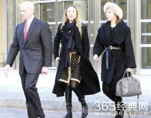 新闻哥：有缘千里来对骂！2015.12.10