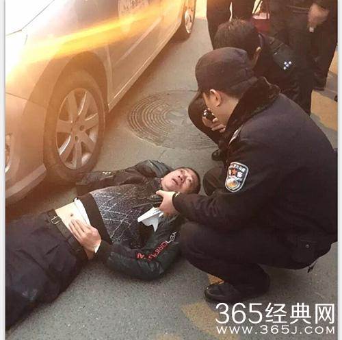 新闻哥：谈恋爱关系太复杂！2015.12.14