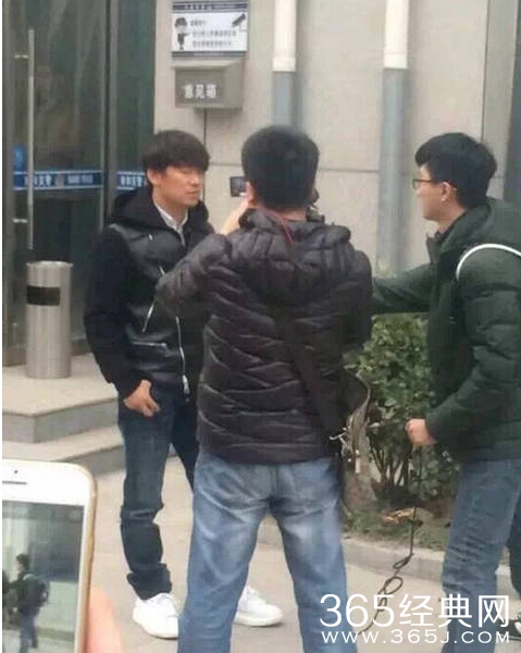 王宝强弟妹霍志平生前照片资料家庭背景介绍