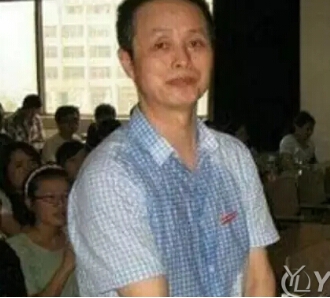 刘强东比岳父小几岁 奶茶妹妹父亲不同意女儿婚事曝光