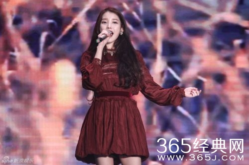 IU中文献唱《斑马斑马》 听一千多遍原唱