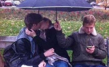 新闻哥：这是个看脸的时代！2015.12.21