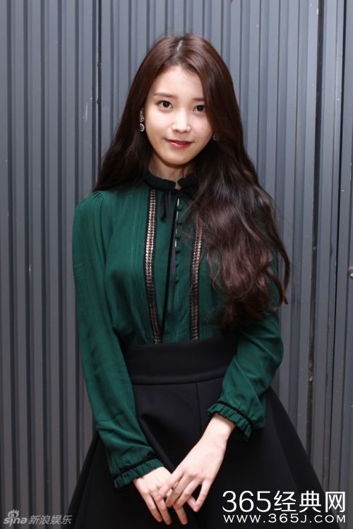 IU中文献唱《斑马斑马》 听一千多遍原唱