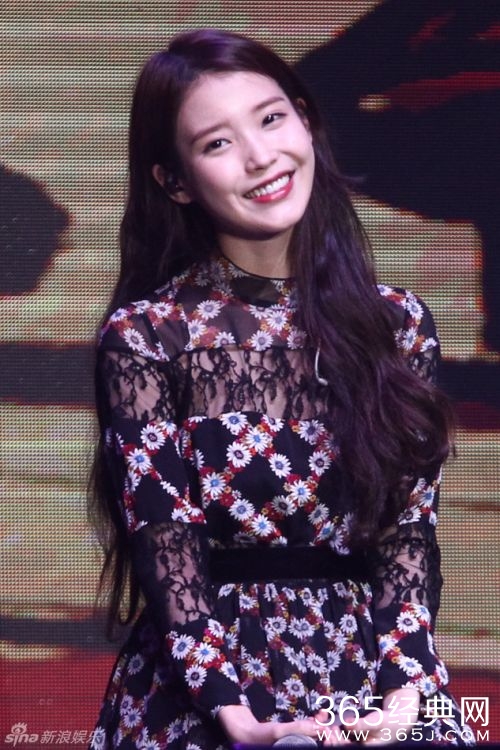 IU中文献唱《斑马斑马》 听一千多遍原唱