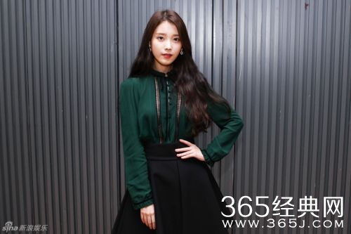 IU中文献唱《斑马斑马》 听一千多遍原唱