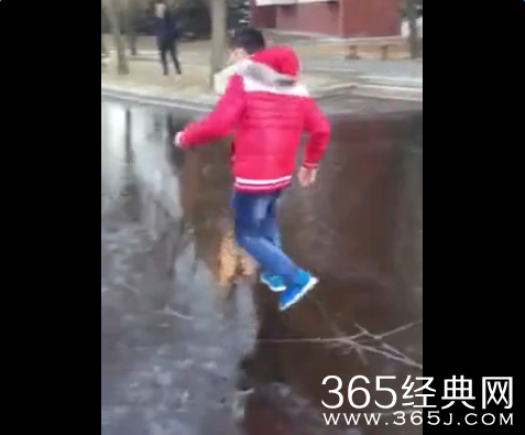 他装了这么久的逼是什么梗