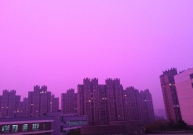 新闻哥：有人要出钱包养我！2015.12.23