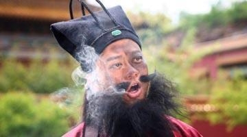 新闻哥：我们有缘再相见吧！2015.12.25