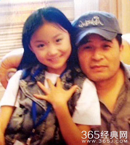 乡村爱情8王小蒙饰演者毕畅的父亲是谁