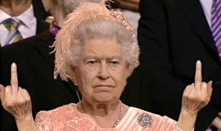 新闻哥：老娘打你是为你好！2015.12.30