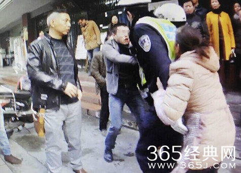 新闻哥：今晚想和苍老师一起跨年！2015.12.31