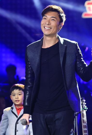 中国之星第七期许志安演唱什么歌