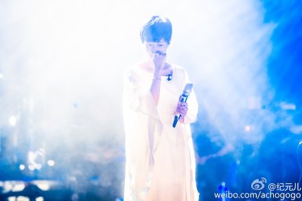 中国之星第七期央吉玛唱的歌是什么